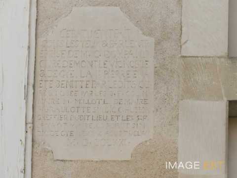 Inscription lapidaire (Mont-le-Vignoble)